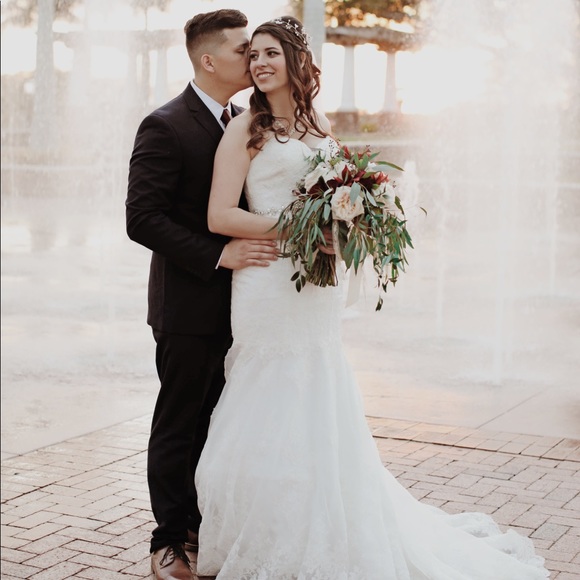 Meet your Posher, Ariana - Picture 5 of 14